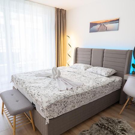 New Modern & Cozy Apartment With Free Parking Βάρνα Εξωτερικό φωτογραφία
