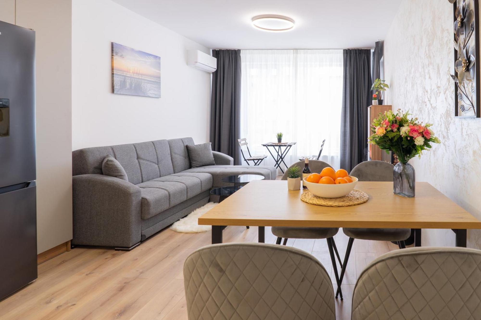 New Modern & Cozy Apartment With Free Parking Βάρνα Εξωτερικό φωτογραφία