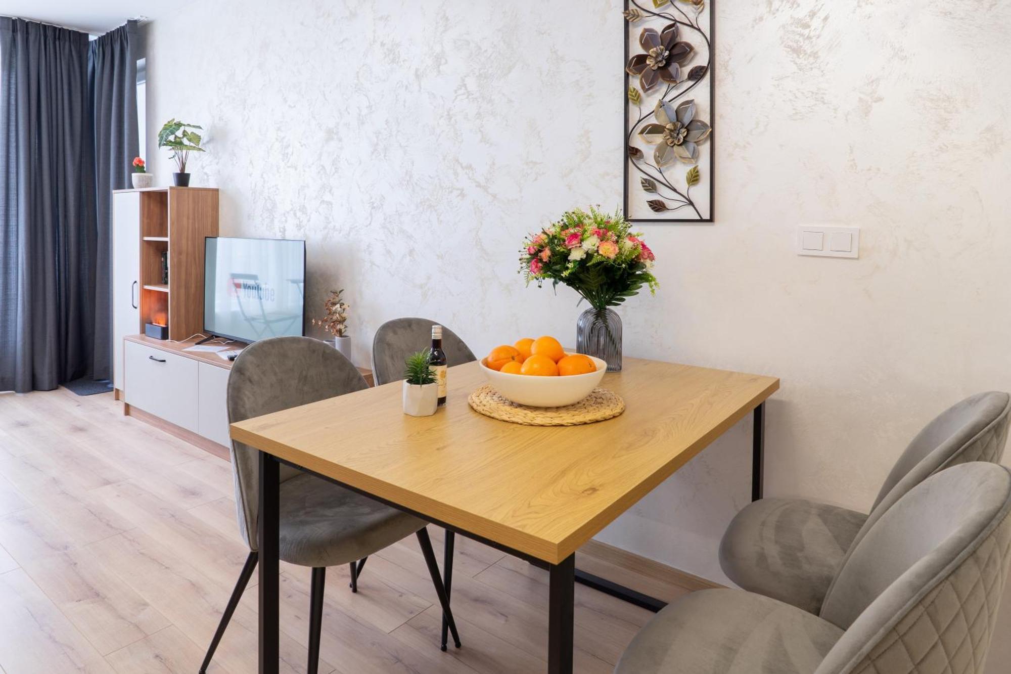 New Modern & Cozy Apartment With Free Parking Βάρνα Εξωτερικό φωτογραφία