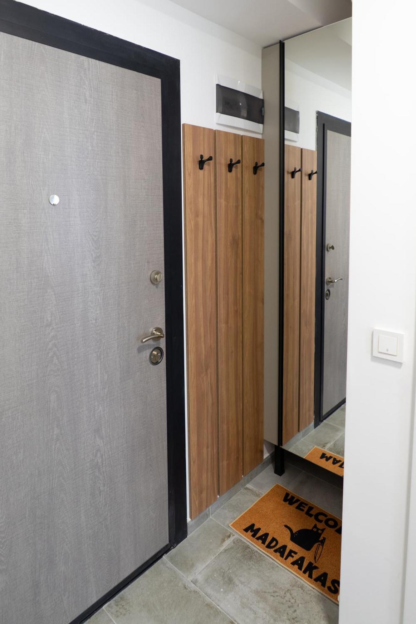 New Modern & Cozy Apartment With Free Parking Βάρνα Εξωτερικό φωτογραφία