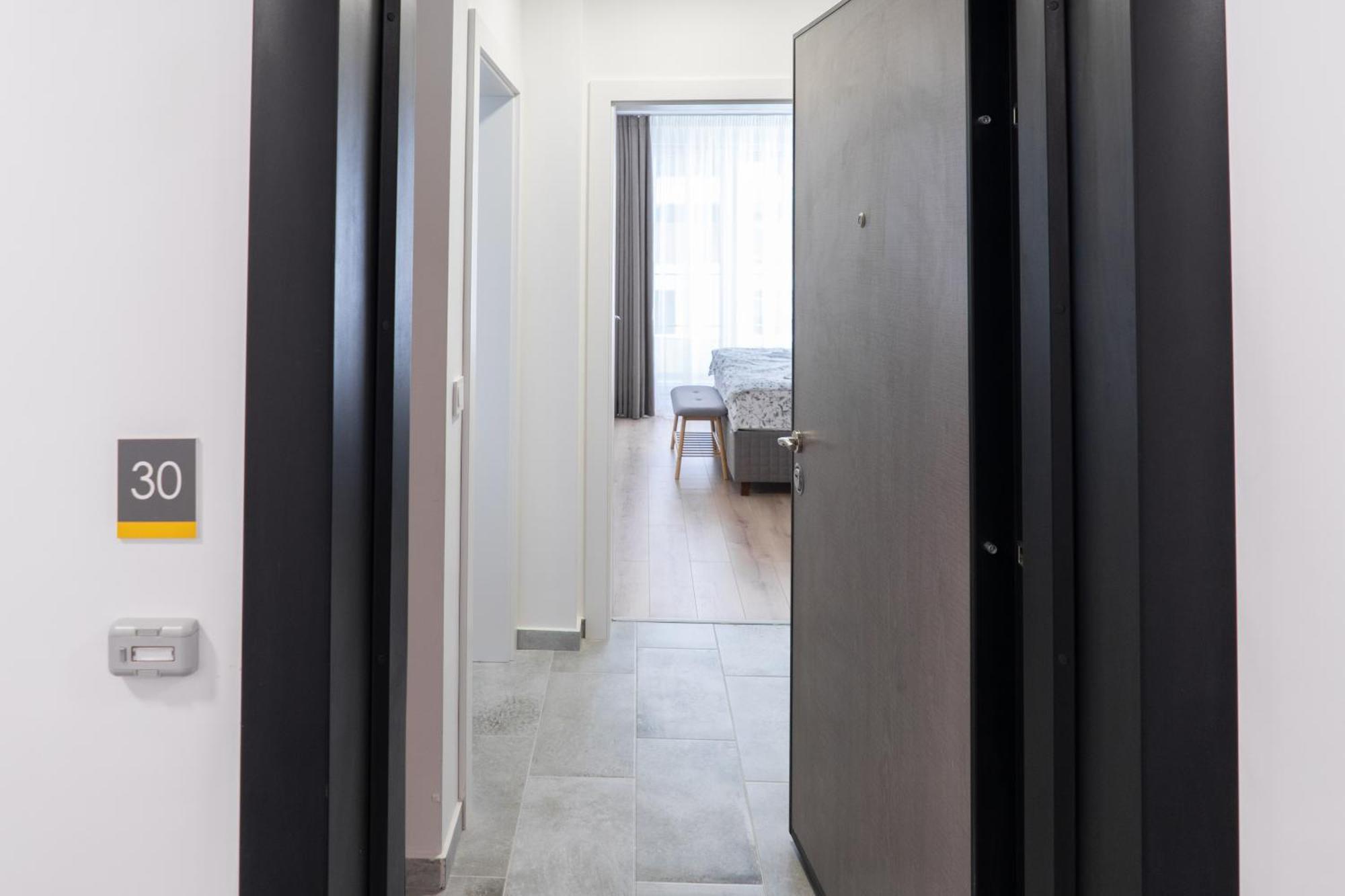 New Modern & Cozy Apartment With Free Parking Βάρνα Εξωτερικό φωτογραφία