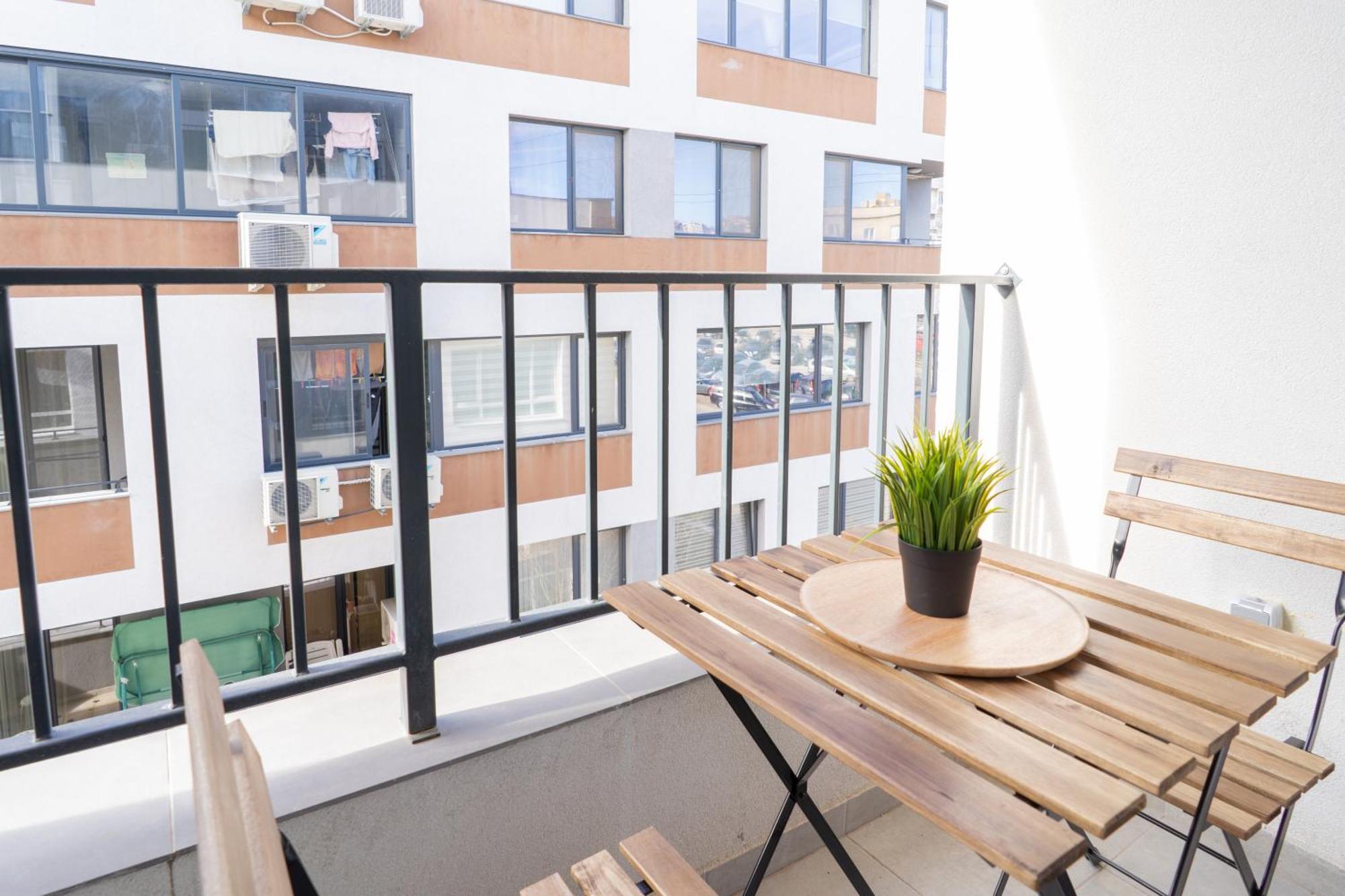 New Modern & Cozy Apartment With Free Parking Βάρνα Εξωτερικό φωτογραφία